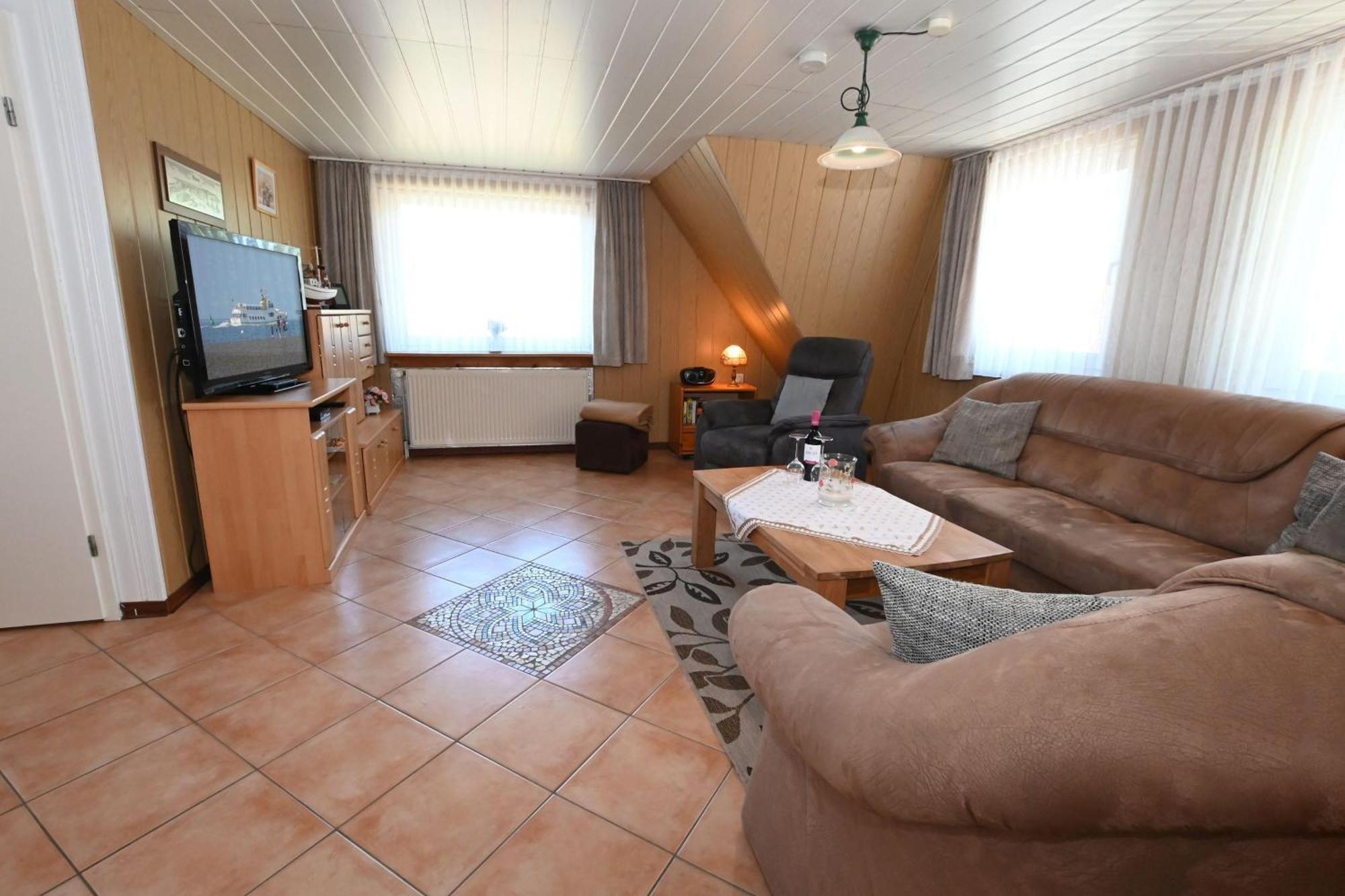 Haus-Karin-Ferienwohnung-2 Бюзум Экстерьер фото