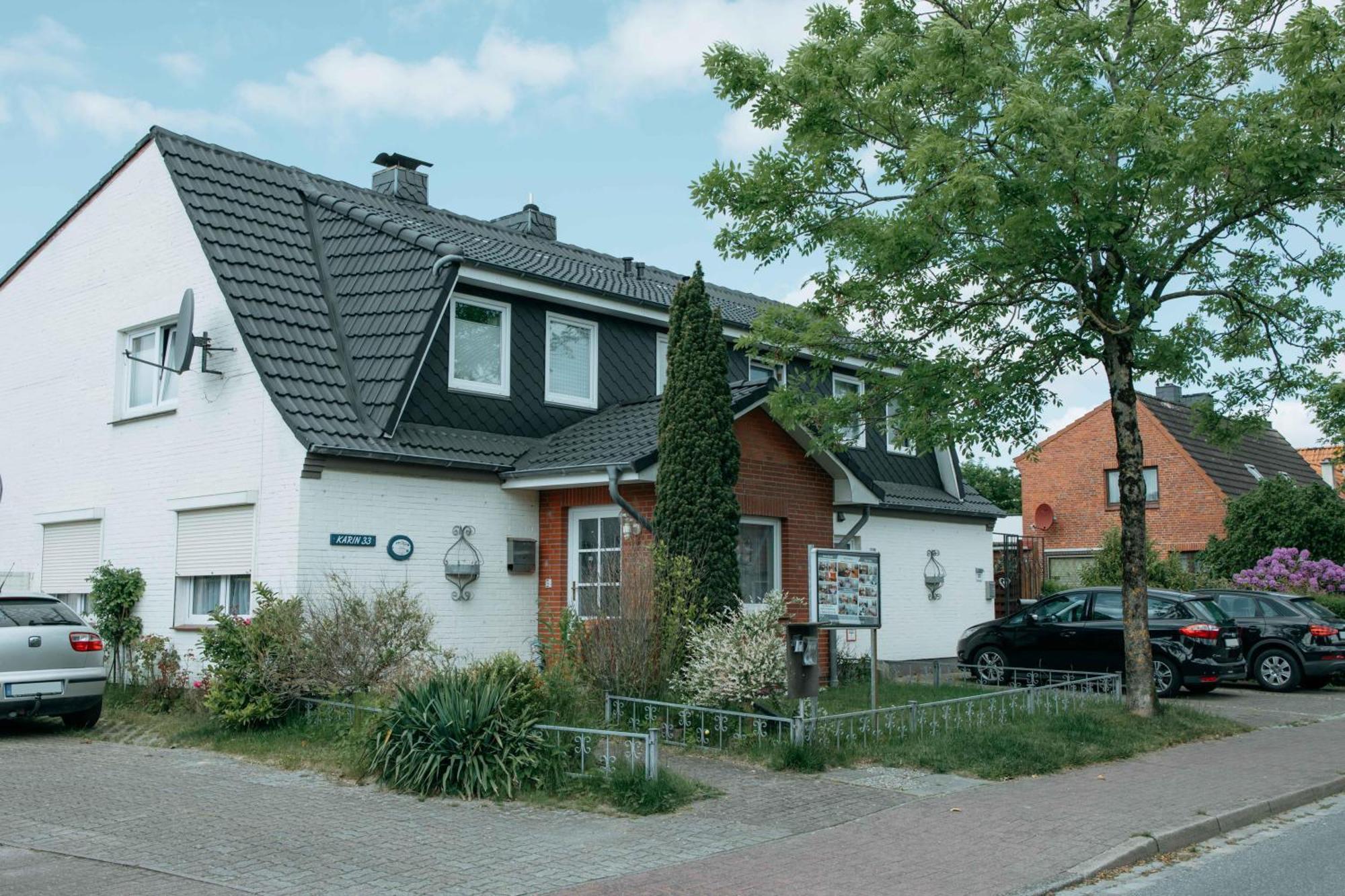 Haus-Karin-Ferienwohnung-2 Бюзум Экстерьер фото